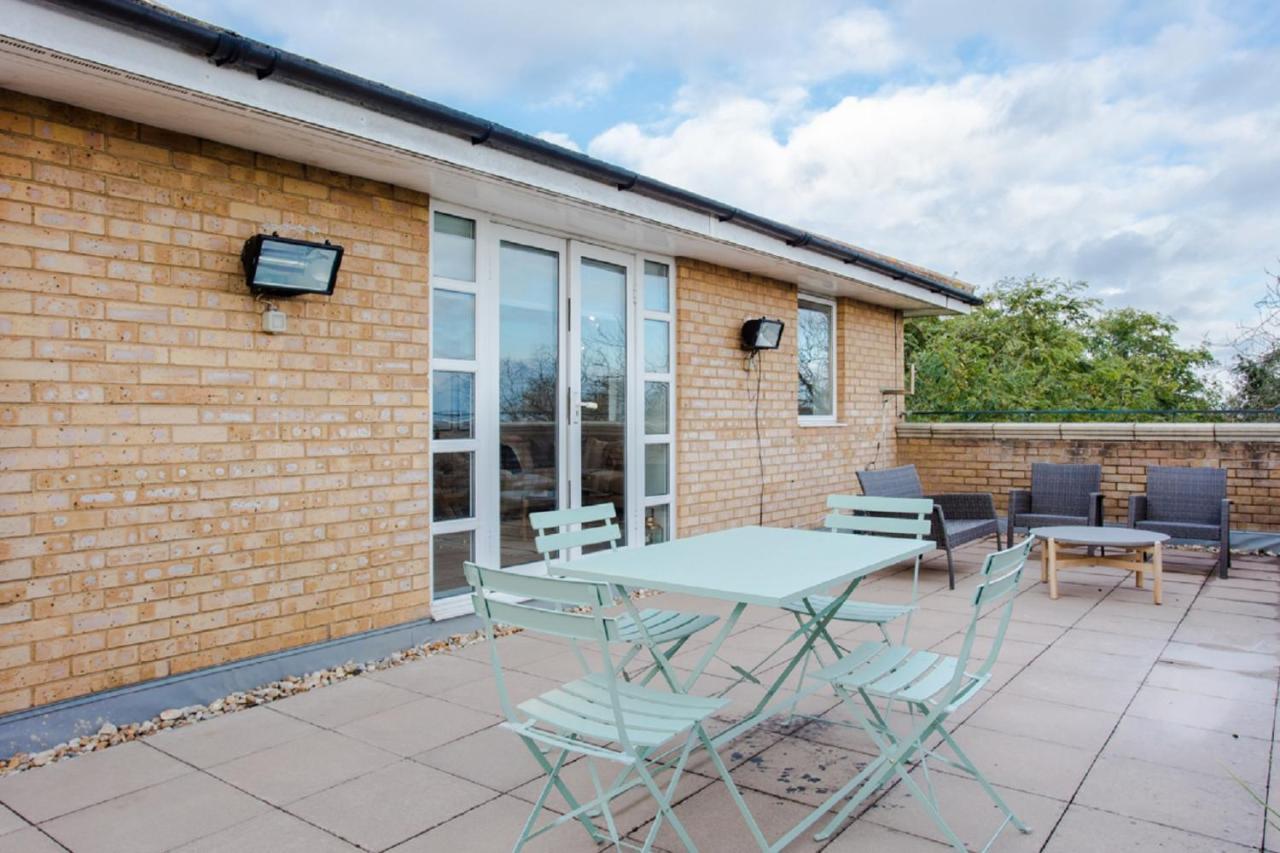 The Sparkford Gardens - Lovely 2Bdr With Balcony London Exteriör bild