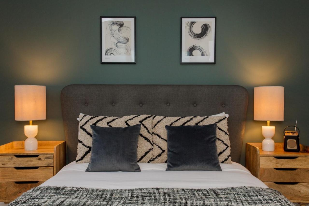The Sparkford Gardens - Lovely 2Bdr With Balcony London Exteriör bild