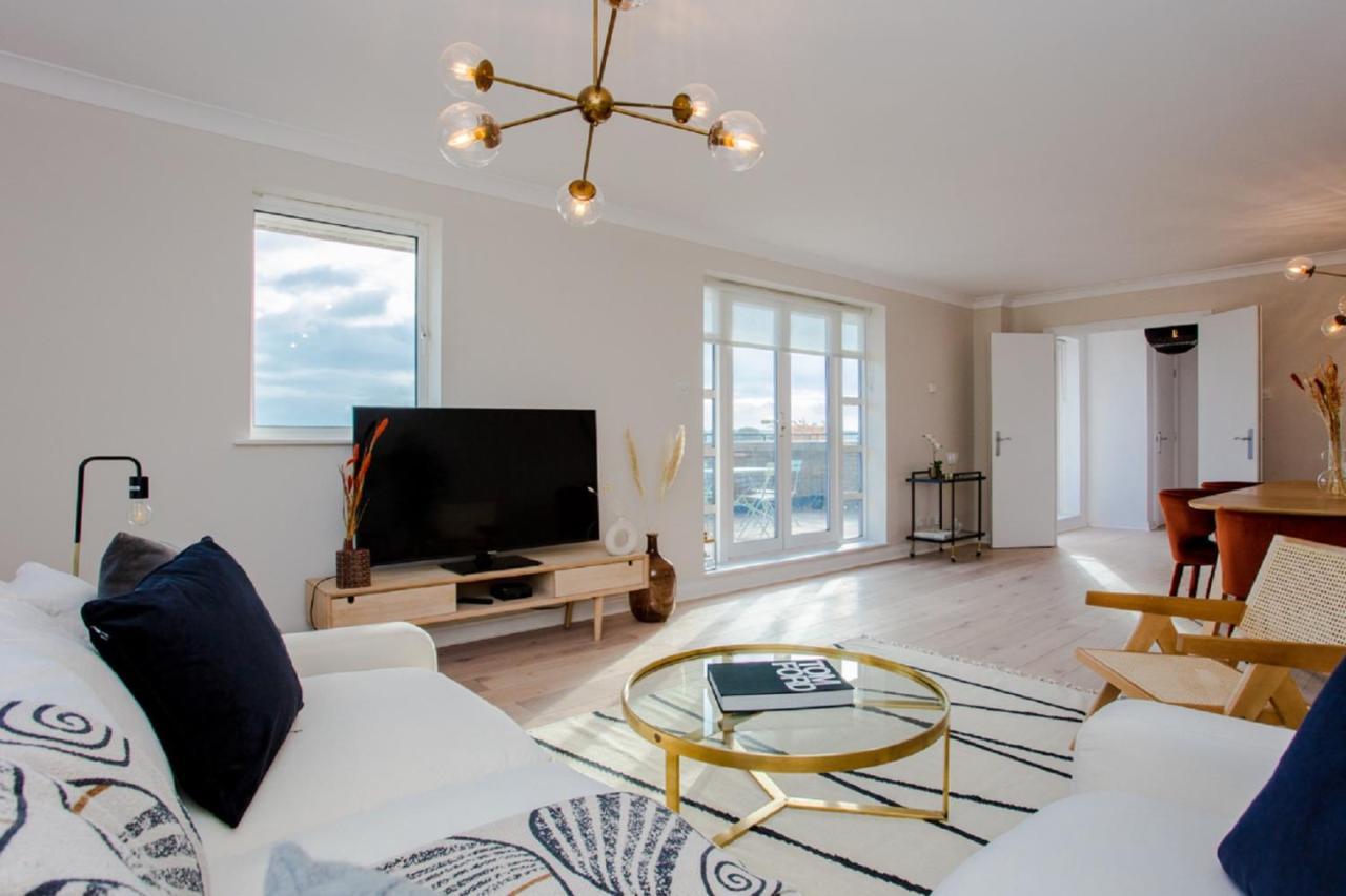 The Sparkford Gardens - Lovely 2Bdr With Balcony London Exteriör bild